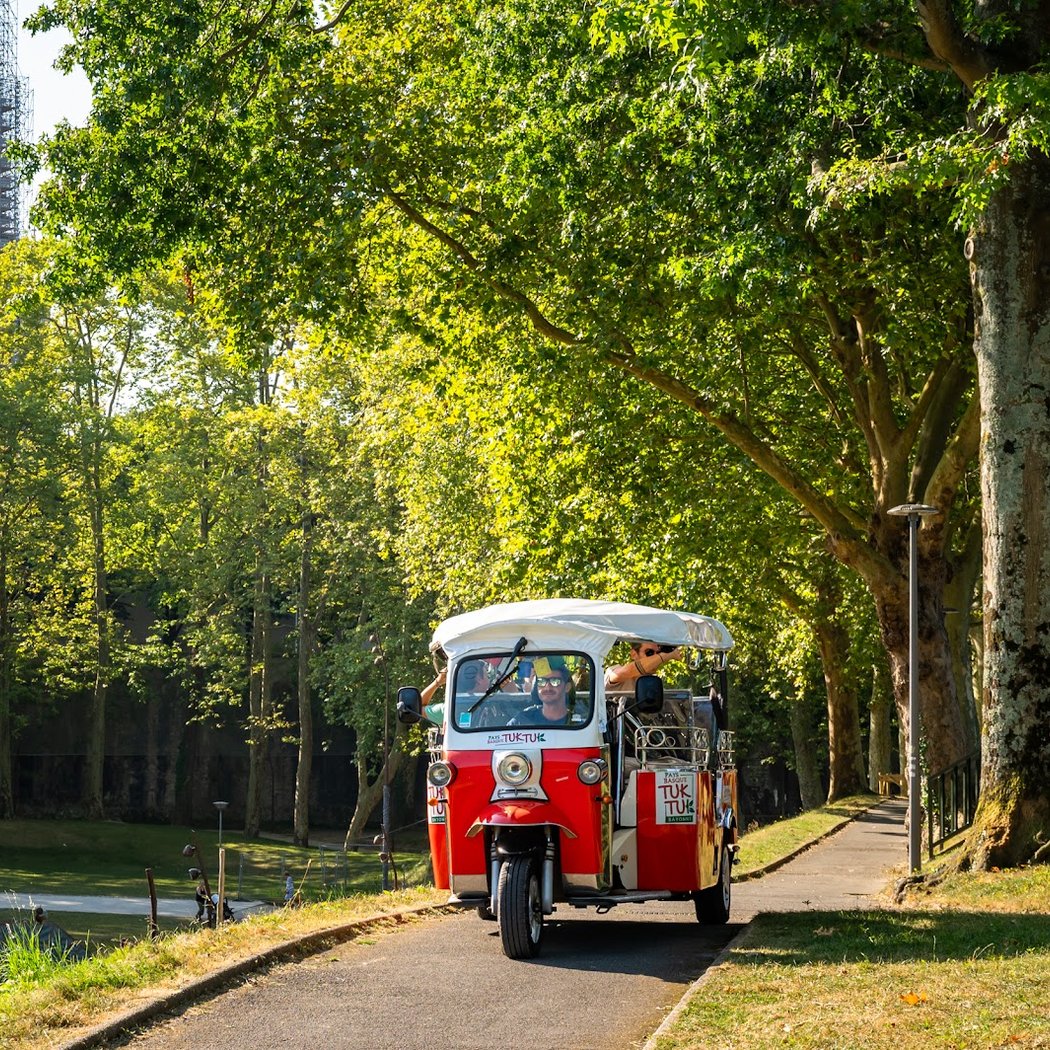 Pays basque tuk tuk 1