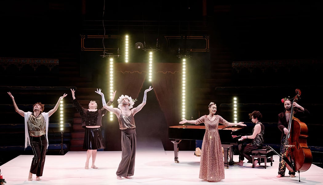 Le Cabaret de la Rose Blanche 1