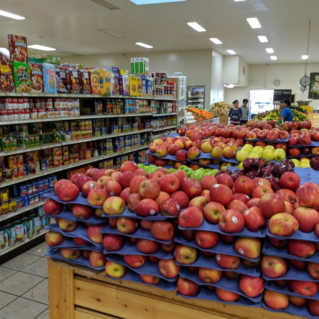 Mexicana Produce Market 1