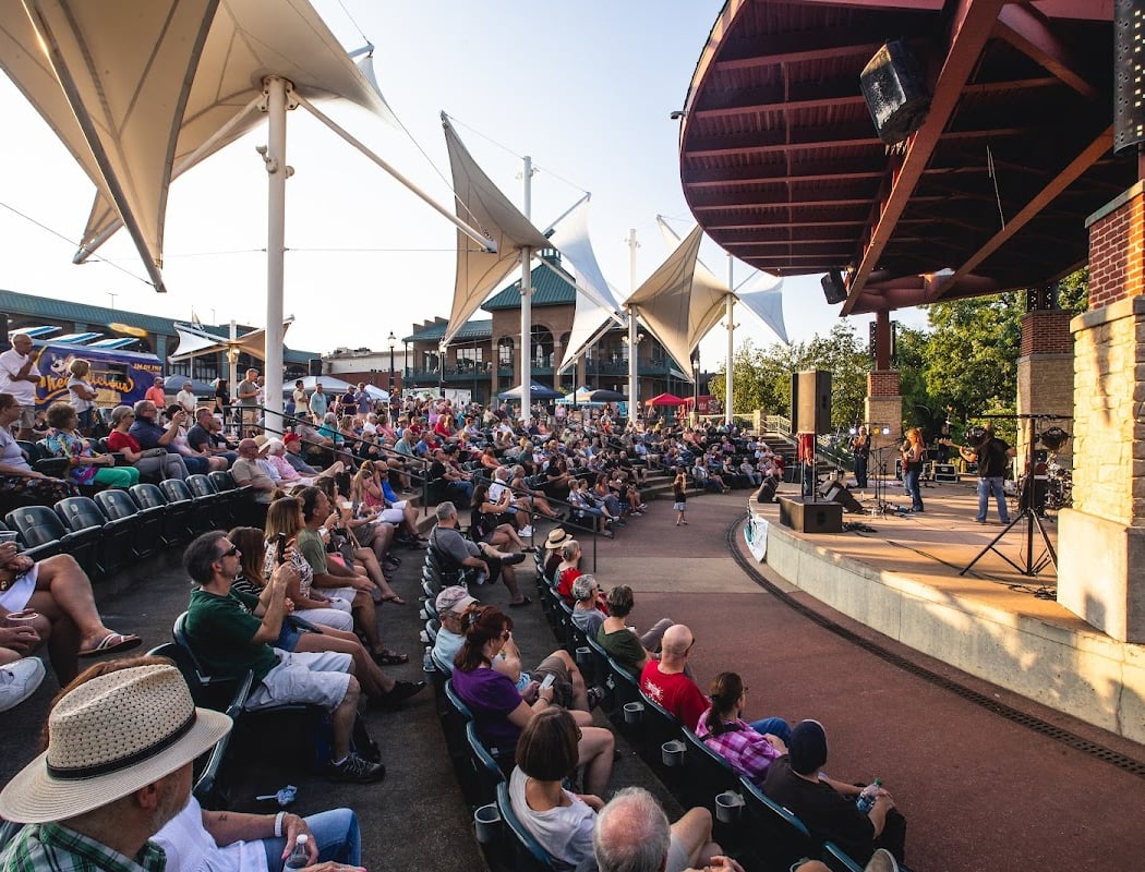 Cuyahoga Falls Downtown Amphitheater 3