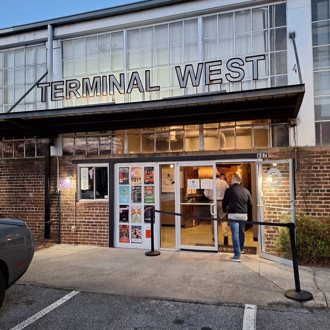 Terminal West 3