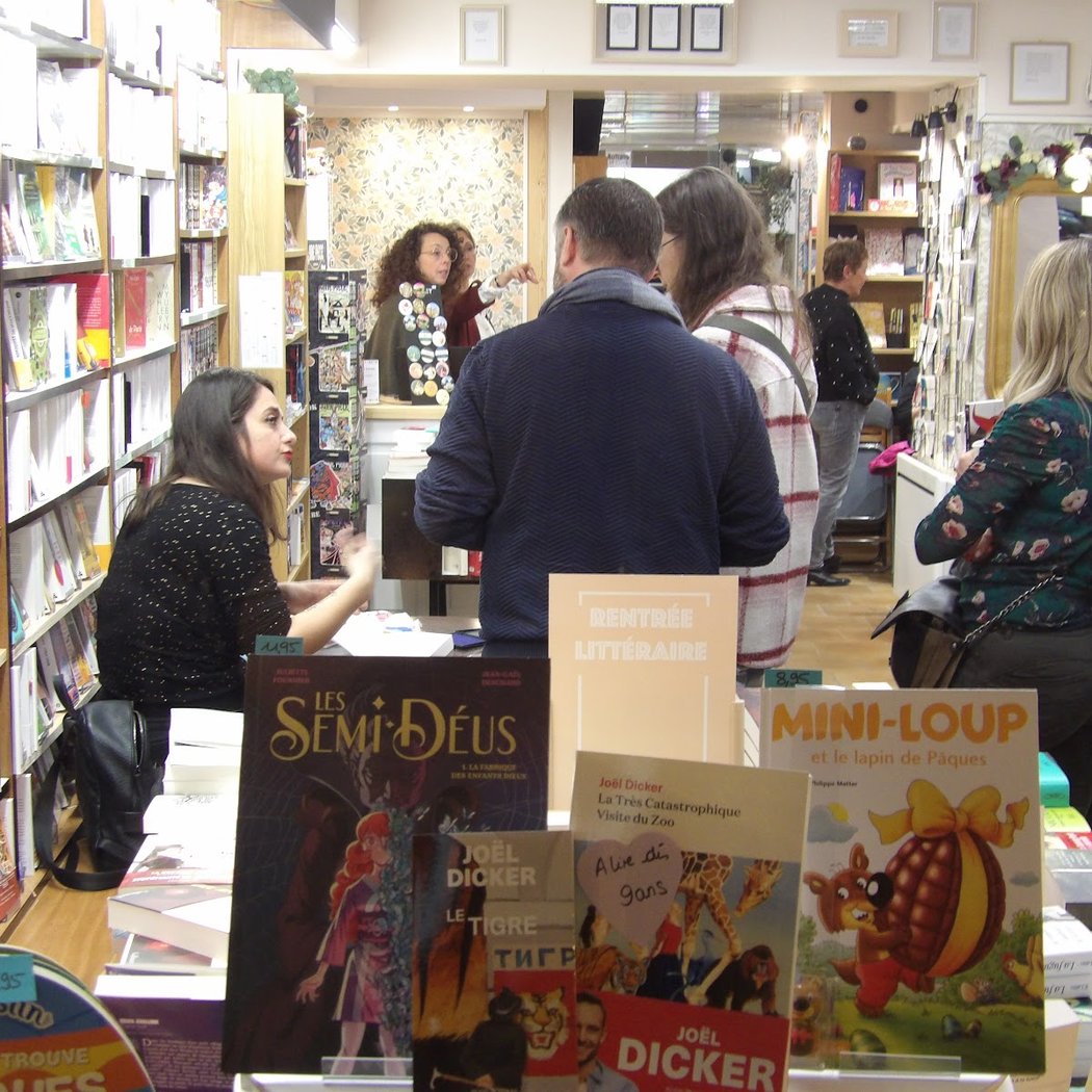 Librairie Canova 3