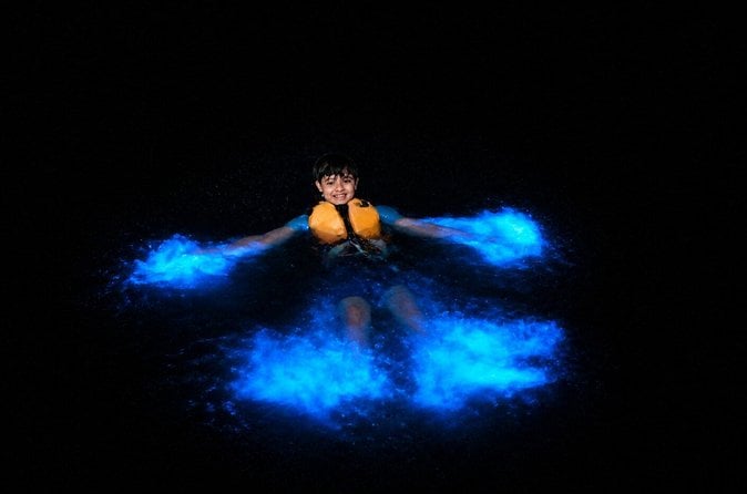Magic After Dark Bioluminescence Kayak Tour 3