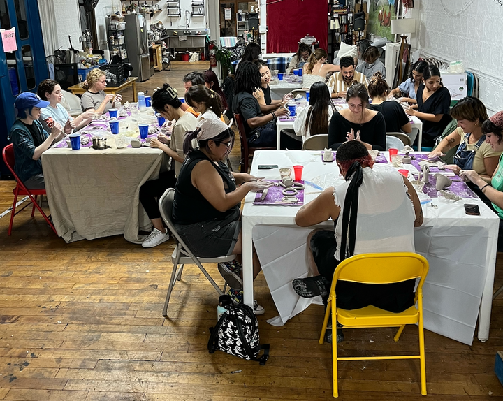 Community Ceramics: Glazing Skillshare 3