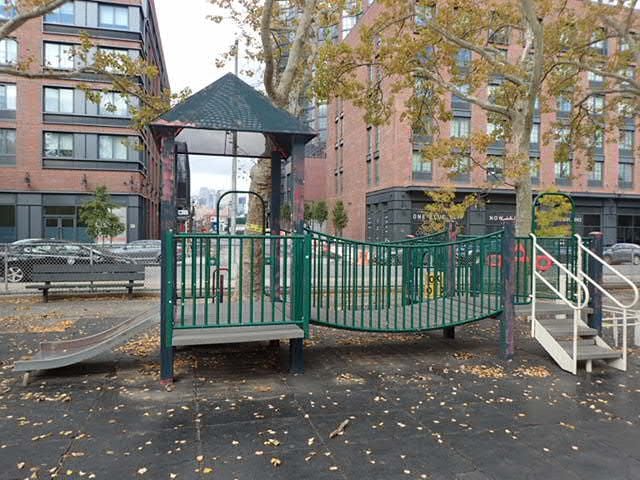 Greenpoint Playground 2