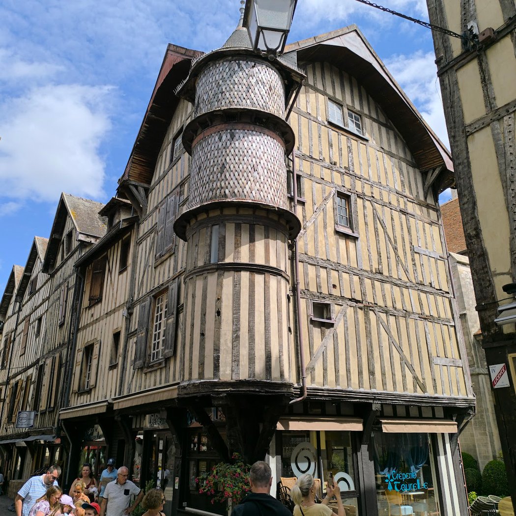 Troyes Champagne Tourism 2