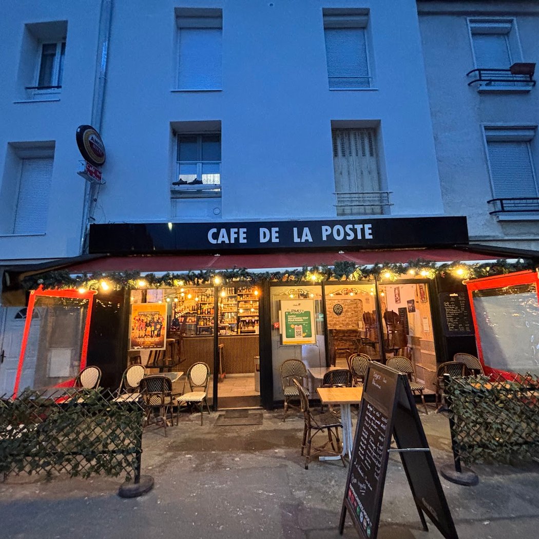 Cafe De La Poste 3