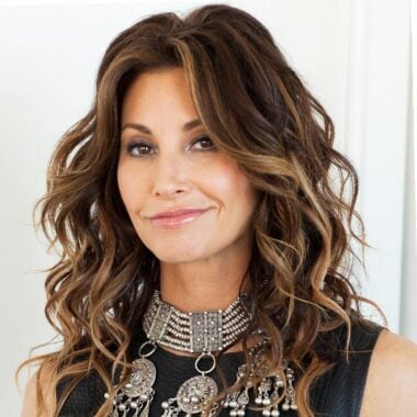 Gina Gershon 1