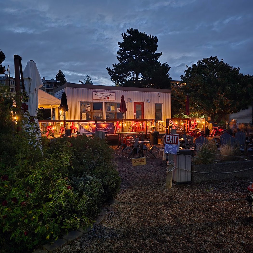 Live Music at the Quarterdeck - Terry & Natalie Mutter 3
