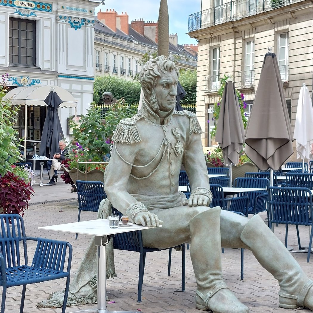 VIDE-GRENIERS QUARTIER GRASLIN 3