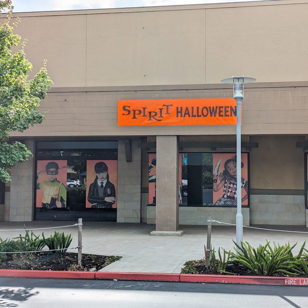 Spirit Halloween 2