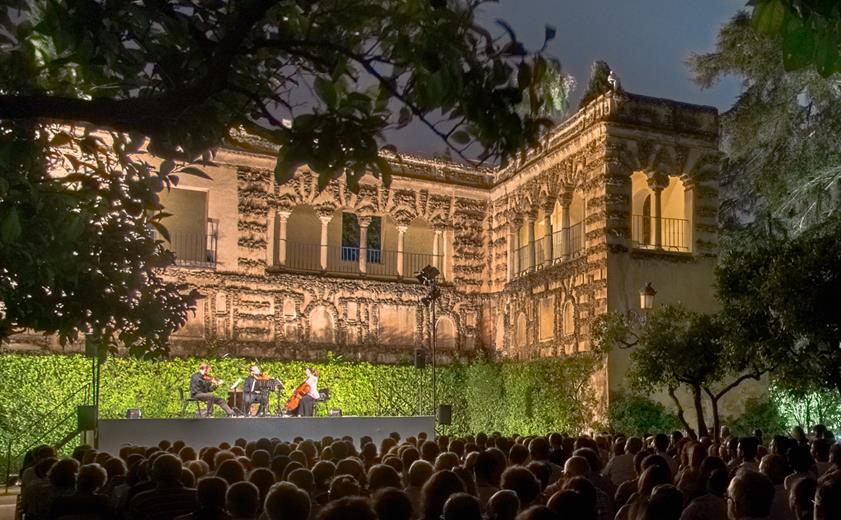 Noches en los Jardines del Real Alcázar