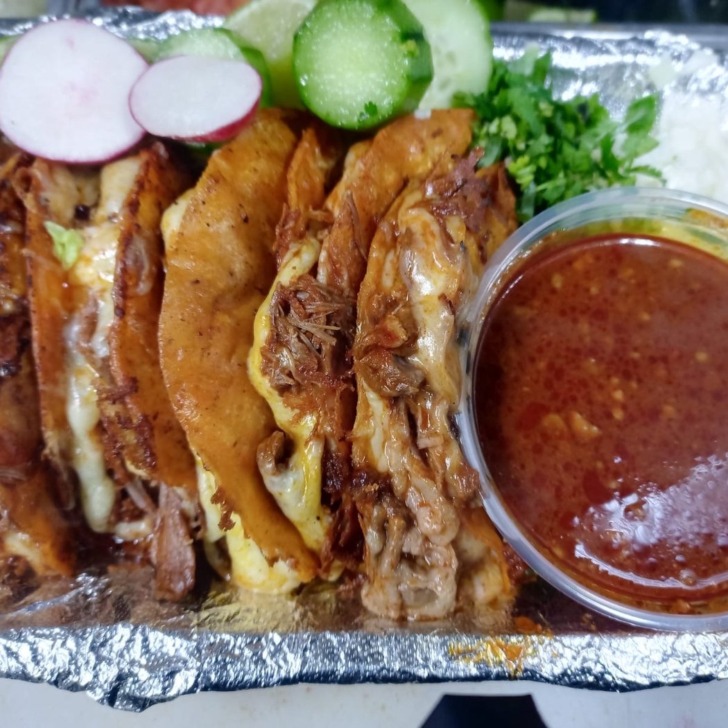 Tacos Los Primos del Sur 1