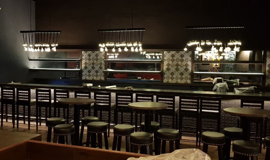 Bflat Bar and Dining at Brookefield Mall 2
