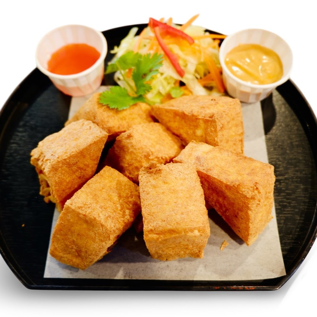 Lotus Thai Bistro 3