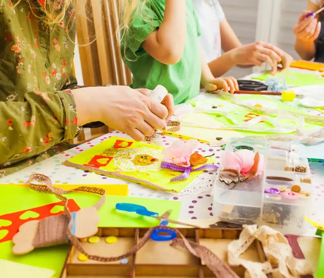 Bambini Villa Cool Kids Crafts 3