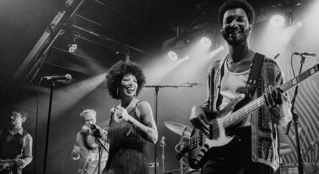 The Buttshakers + Roxane