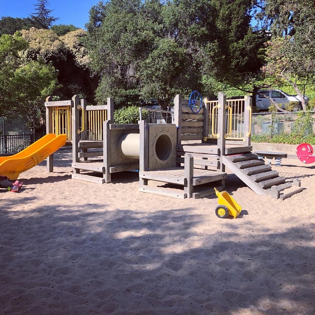 Linda Playground 1