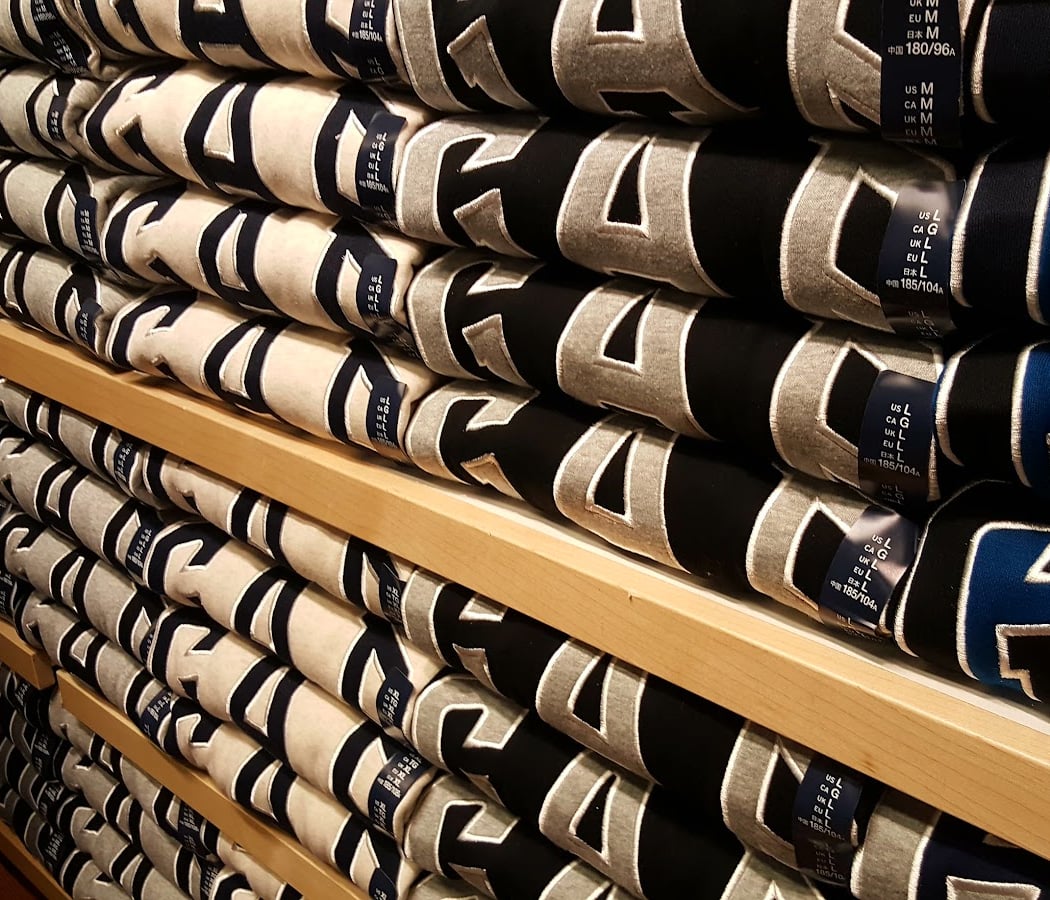 Gap Factory 3