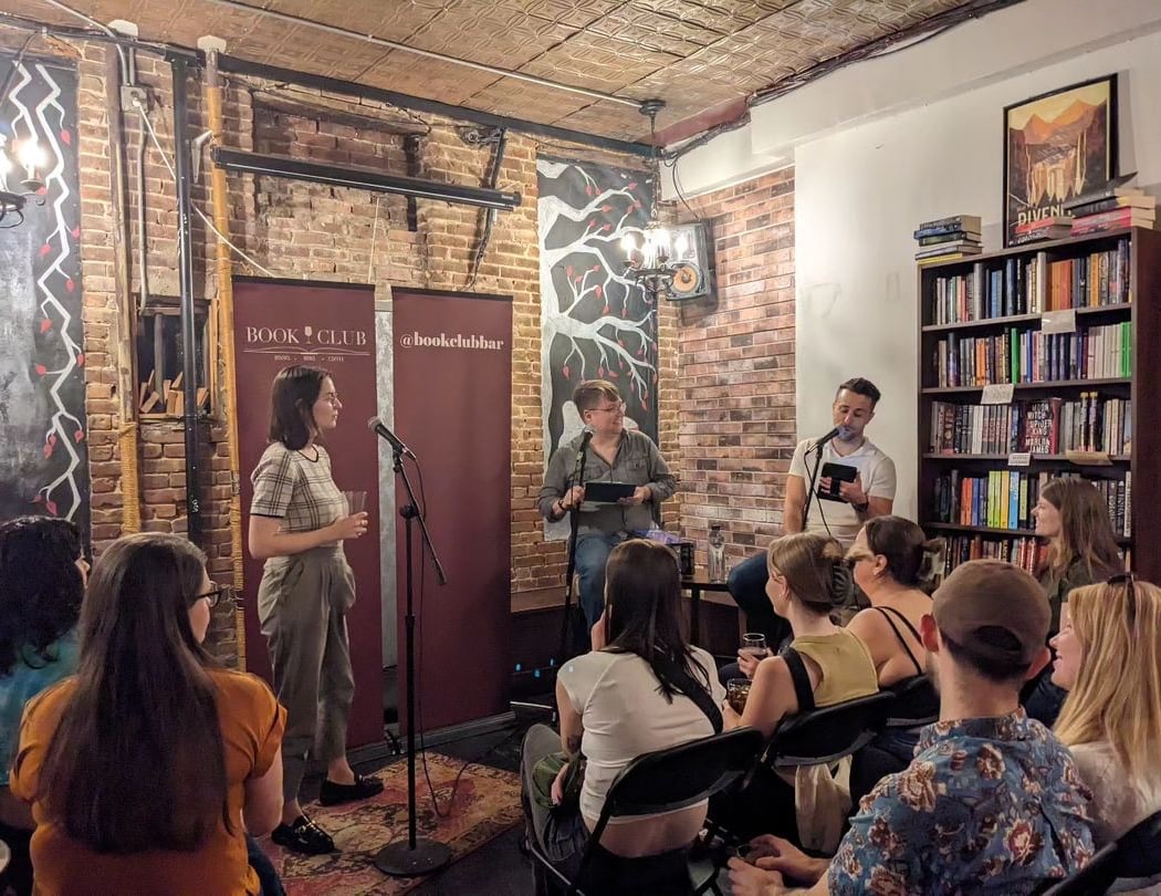 Book Club Bar 4