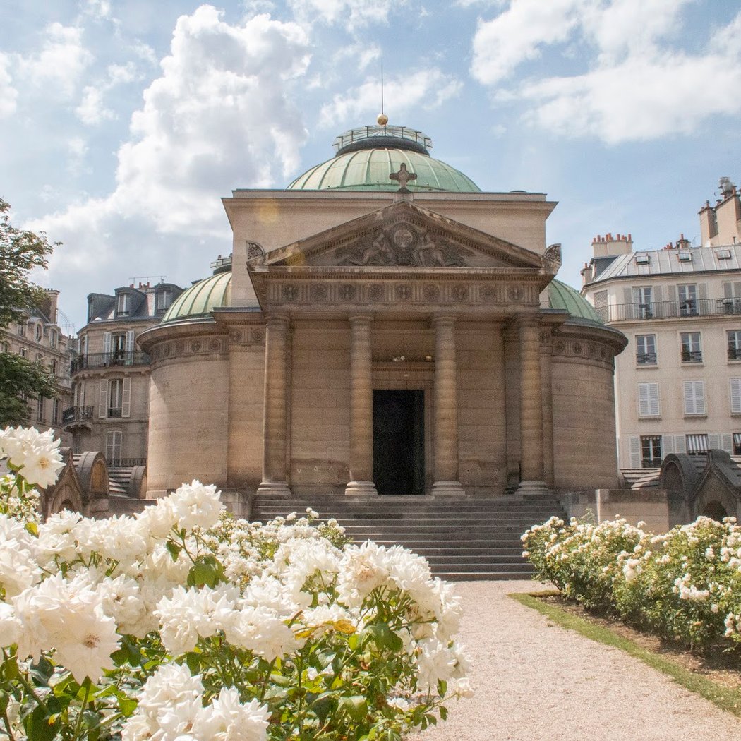 Square Louis-XVI 1