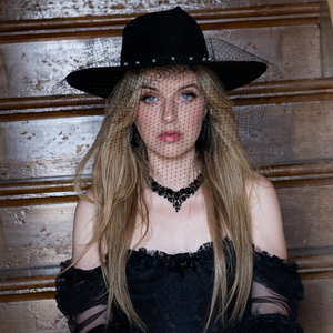 ZZ Ward 1