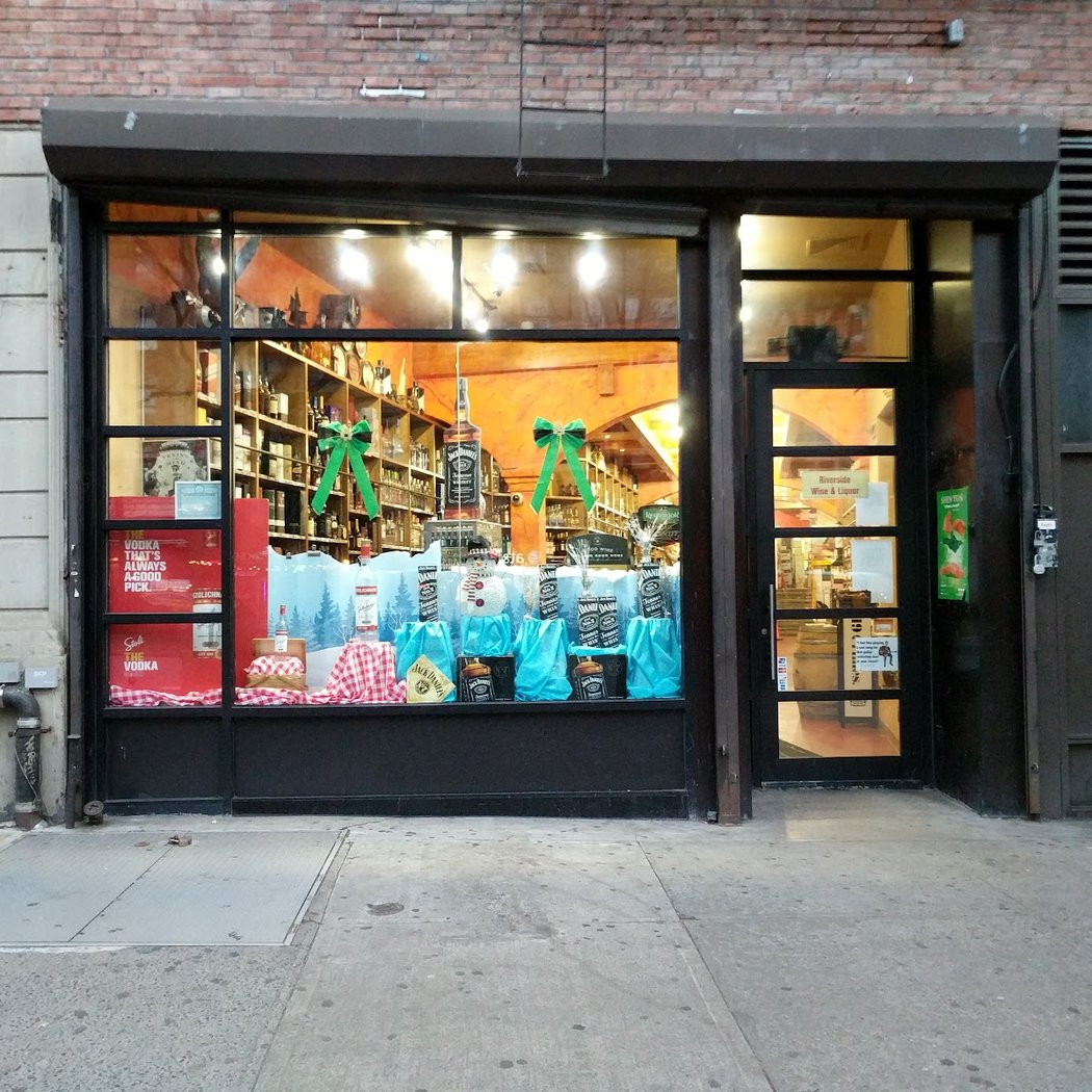 Riverside Liquor Co 2