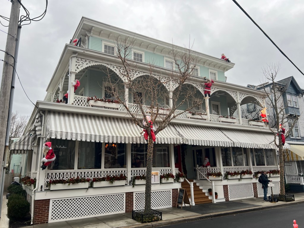 The Mad Batter Restaurant & Bar 2