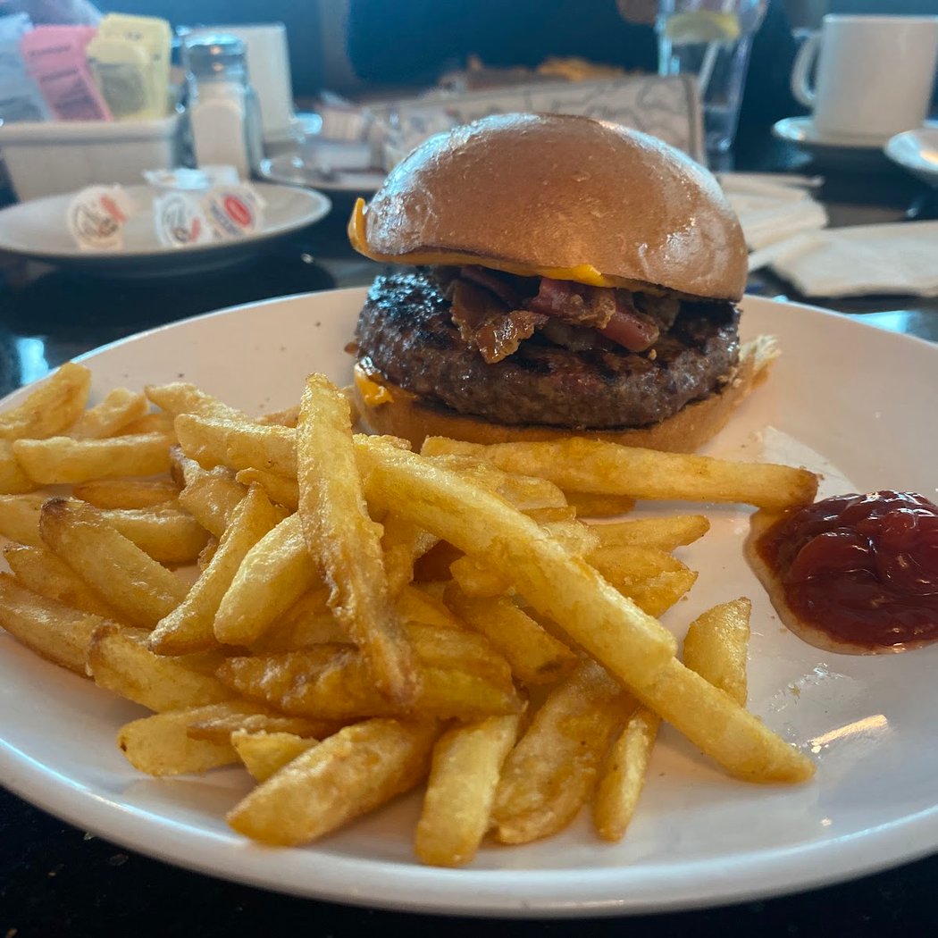 Parkview Diner 1