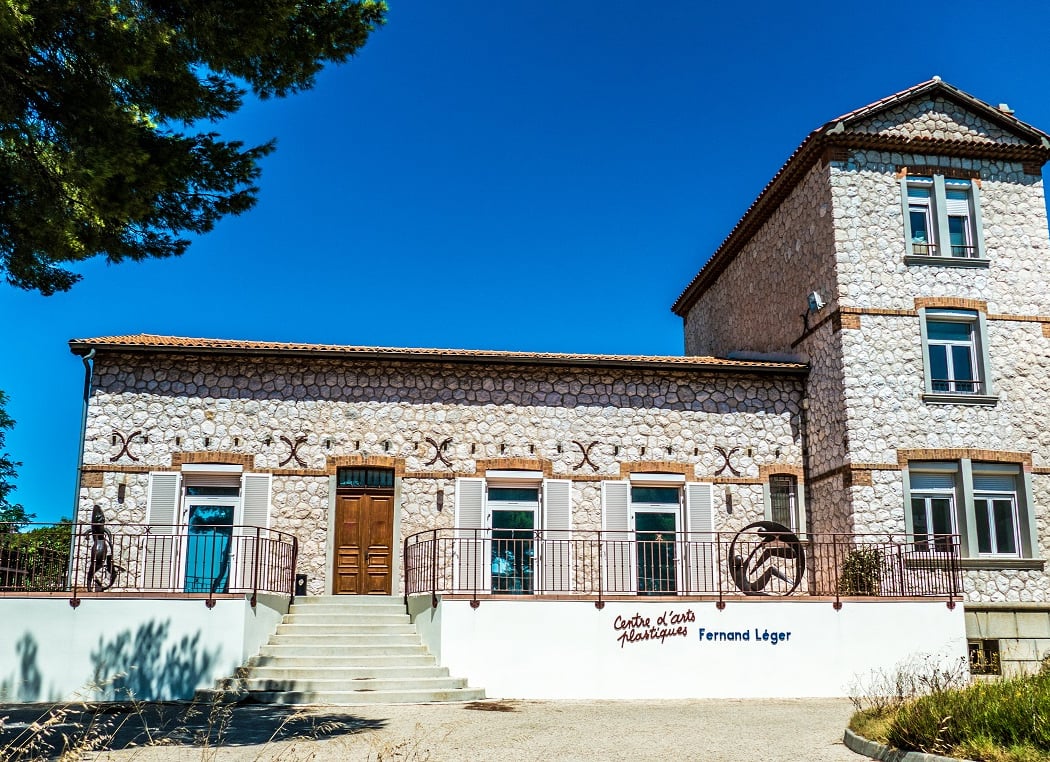 Noria Kaouadji, Romain Ravera – Ersatz on the eden rock 2
