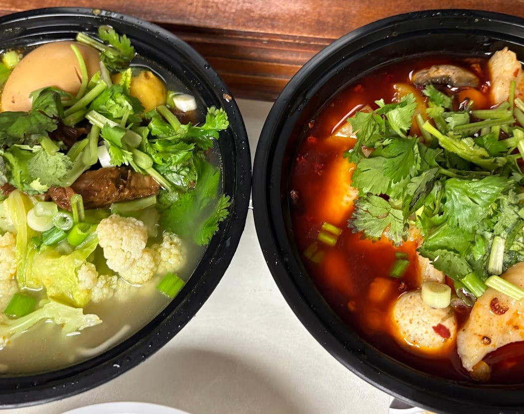 Mama's Noodle House 3