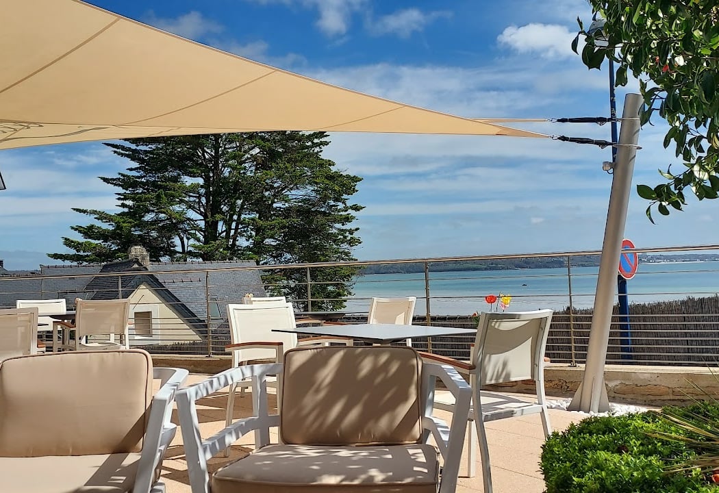 Hôtel Belle-Vue - Logis 3