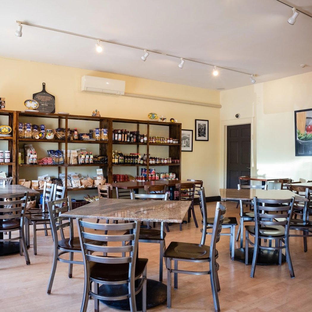 Rino's Pizza 2