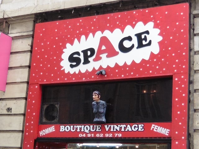 Space vintage 2