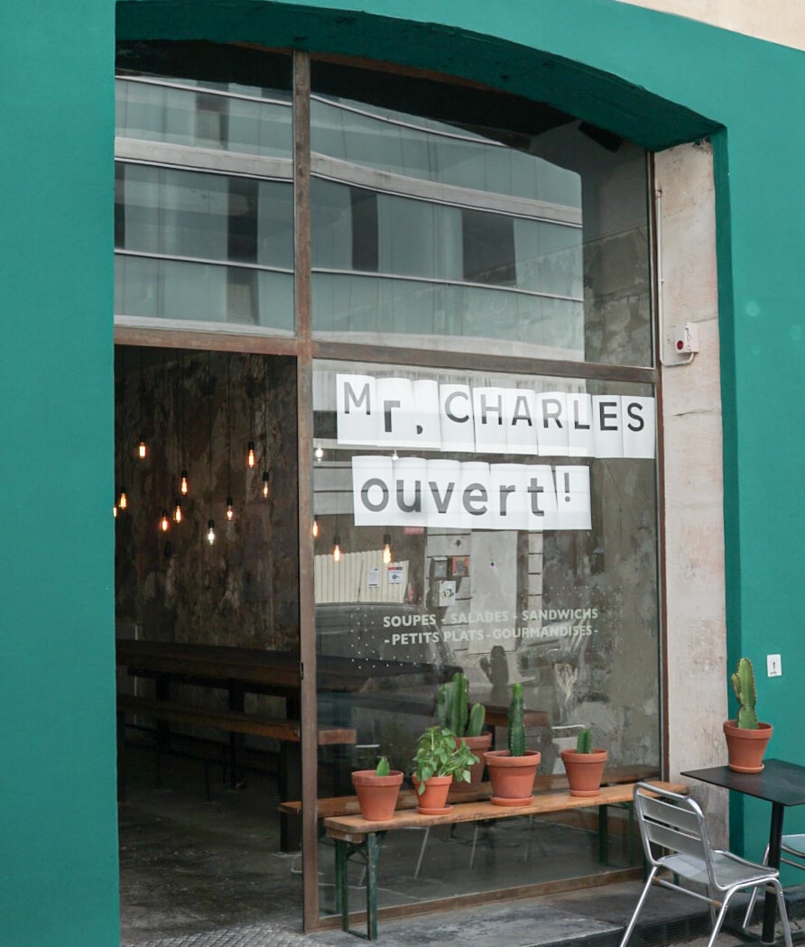 Mr.CHARLES - Cantine Joliette 2