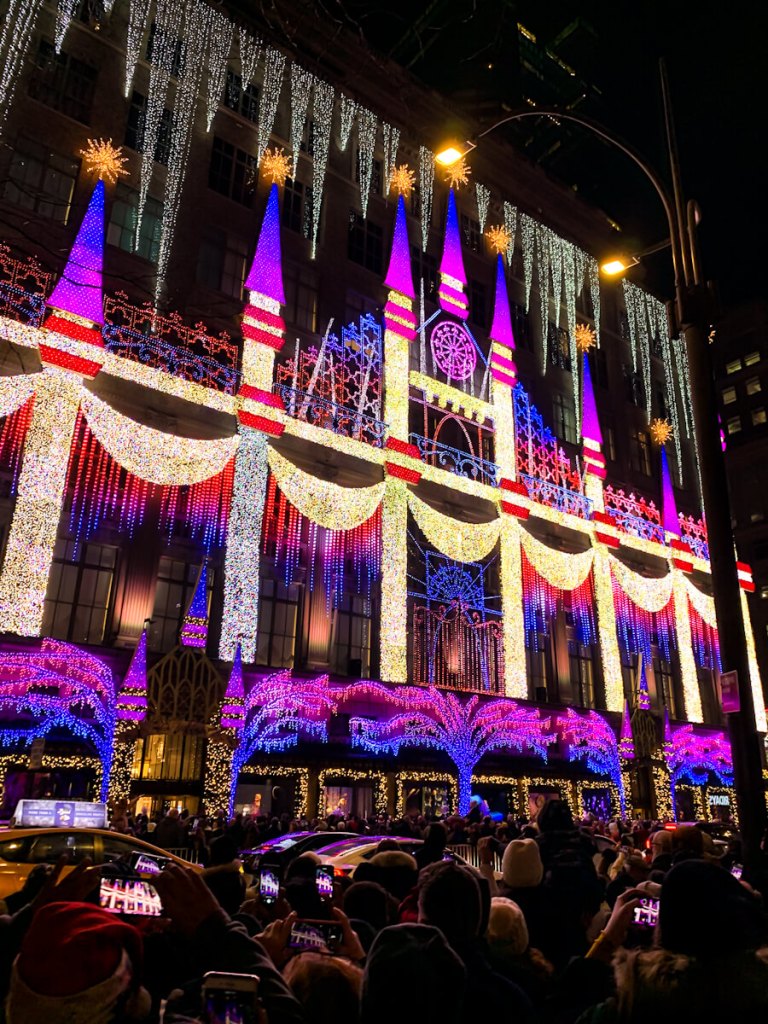 Saks Fifth Avenue Light Show 2