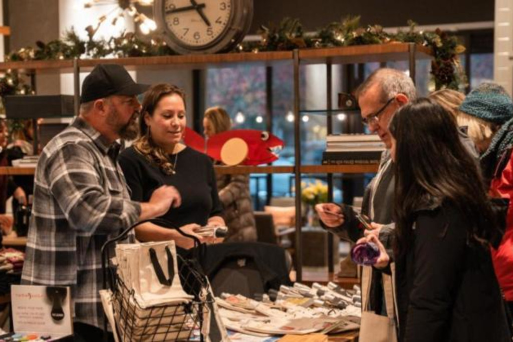 Healdsburg Holiday Sip & Shop 1