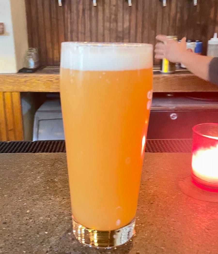 Gold Star Beer Counter 3