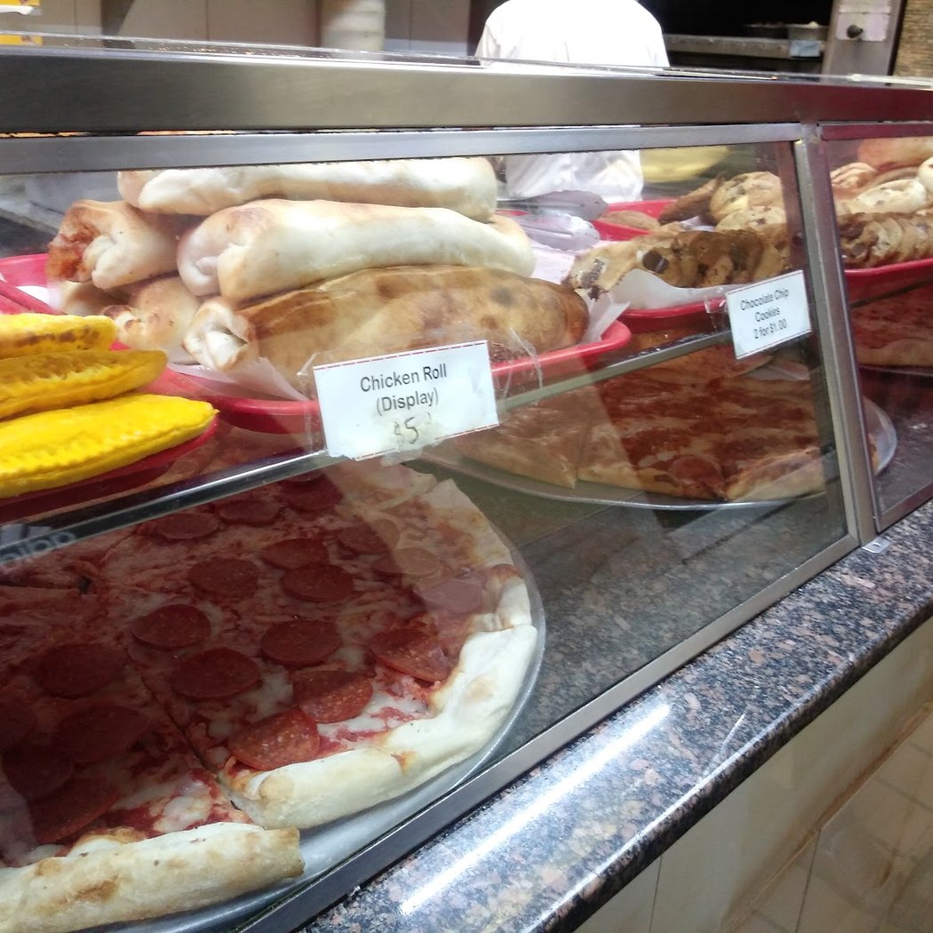 Frank's Pizza 2