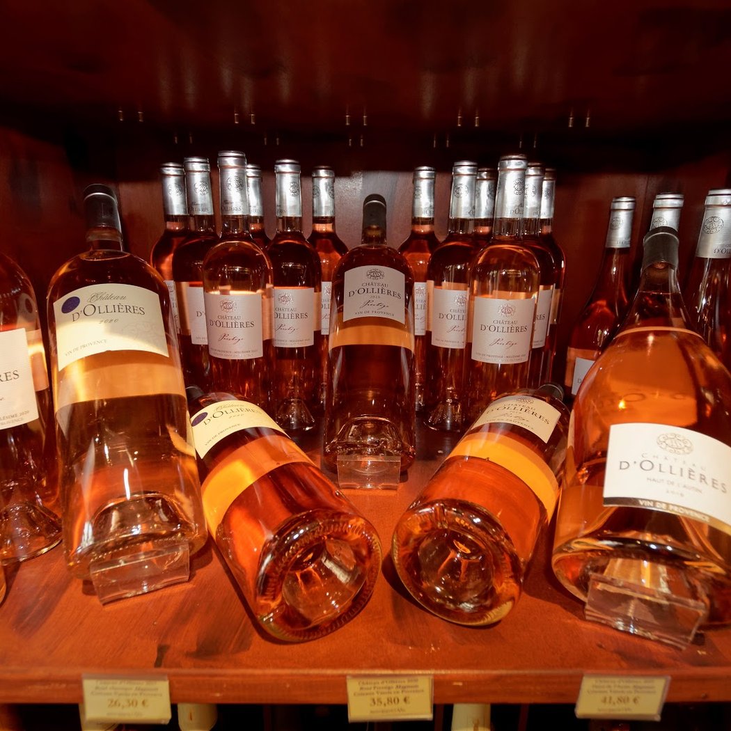 Ame & Esprit du Vin • CAVE A VINS 1