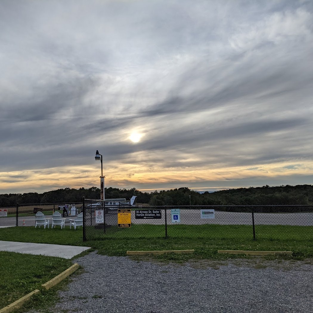 Sky Acres Airport -44N 2