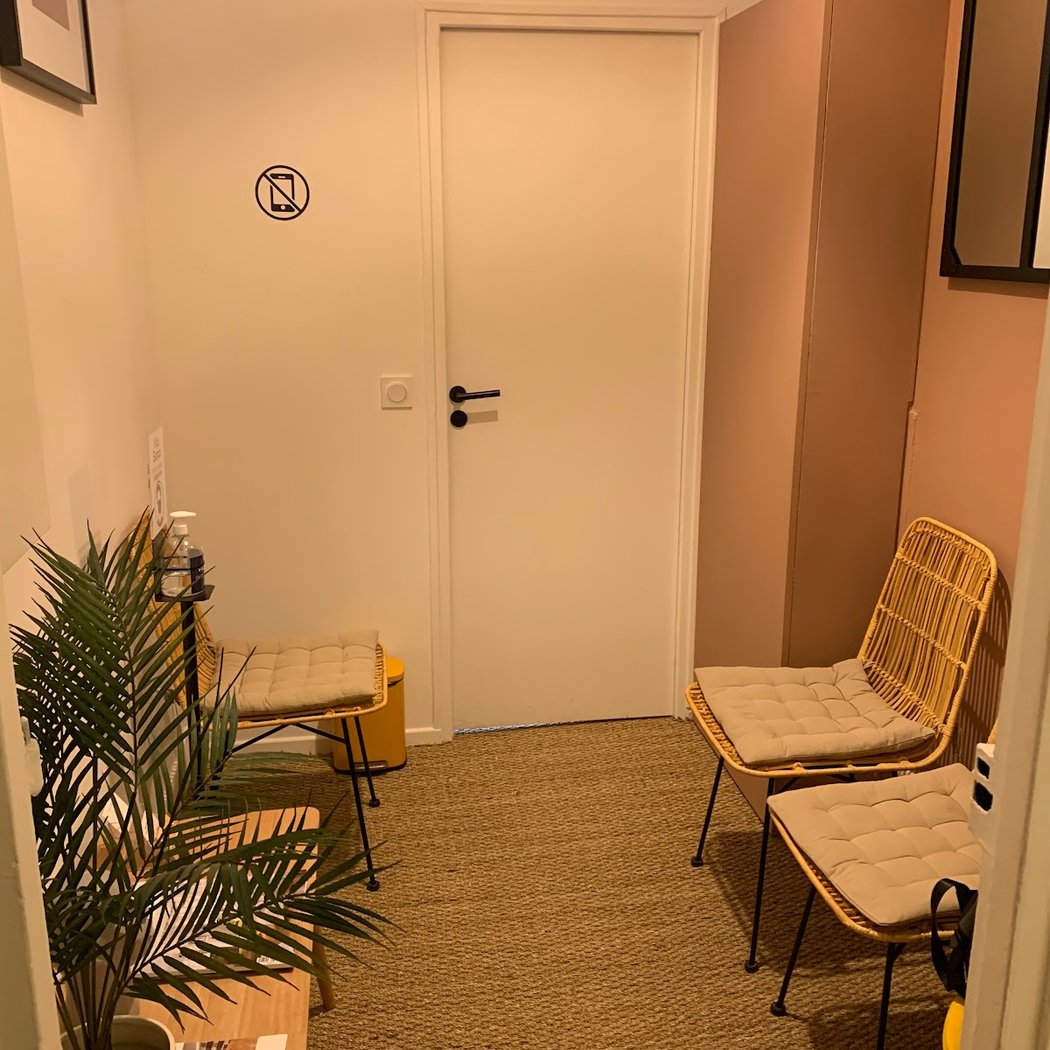 Anaanda Massage Paris 7 - Catherine T - Deep Tissue, Kobido, Drainage Lymphatique, Maderothérapie 3