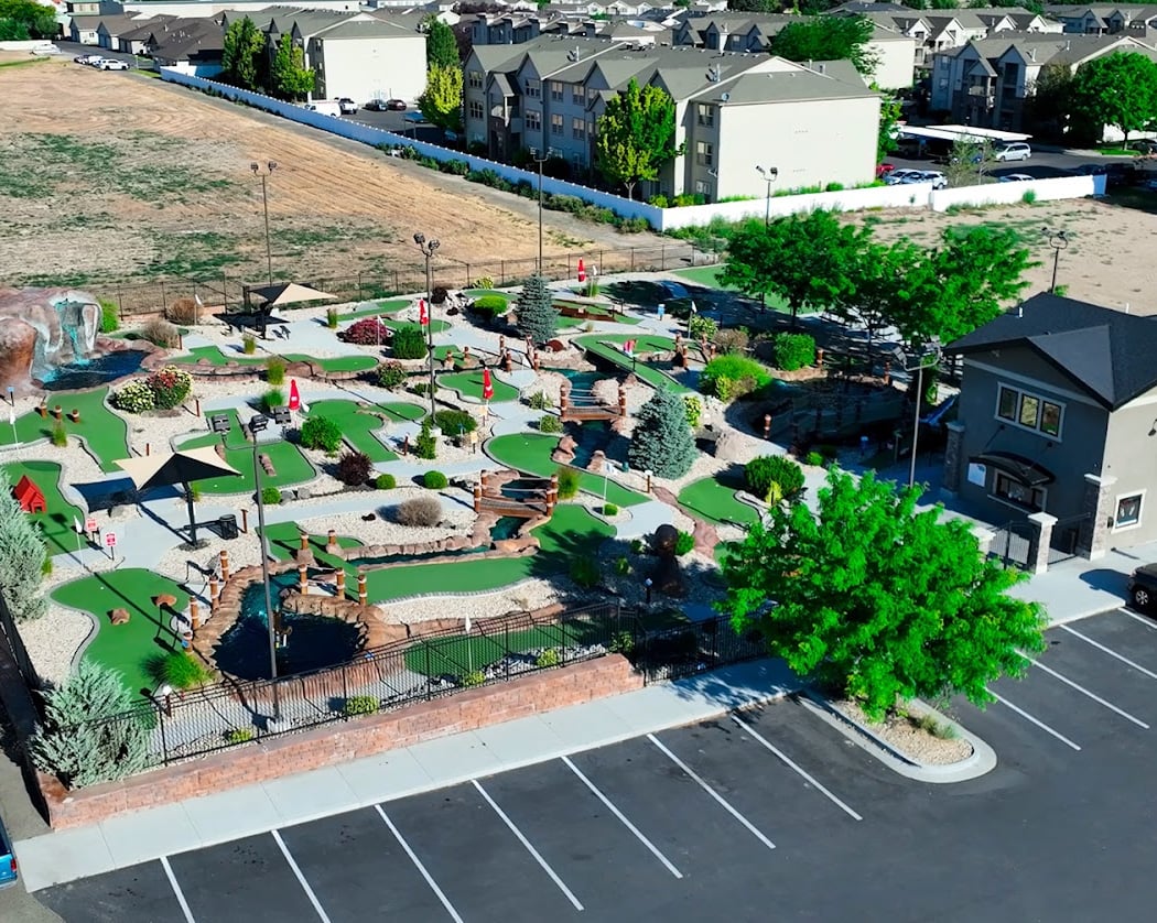 Putter's Mini Golf 2