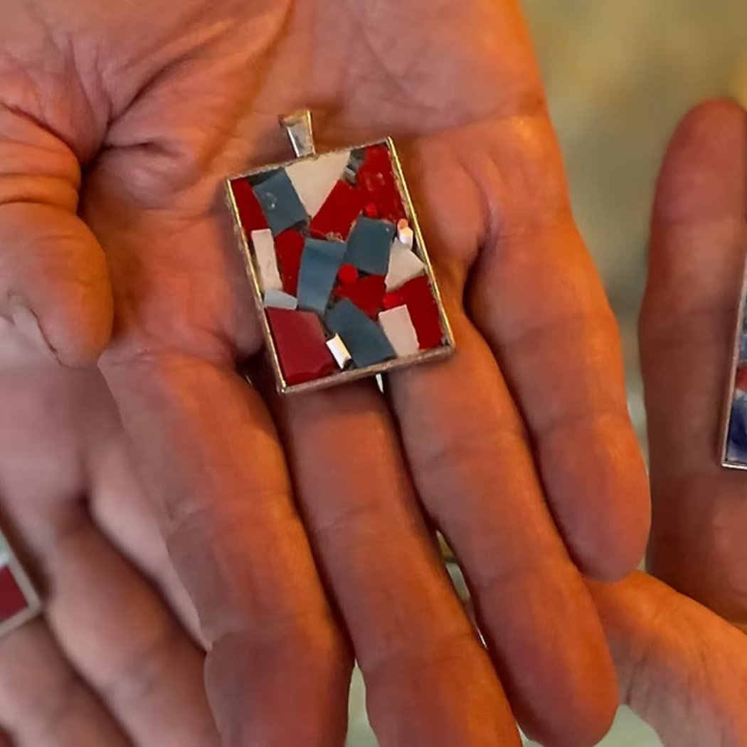 Jewelry & Sip, Micro-Mosaic Workshop 1