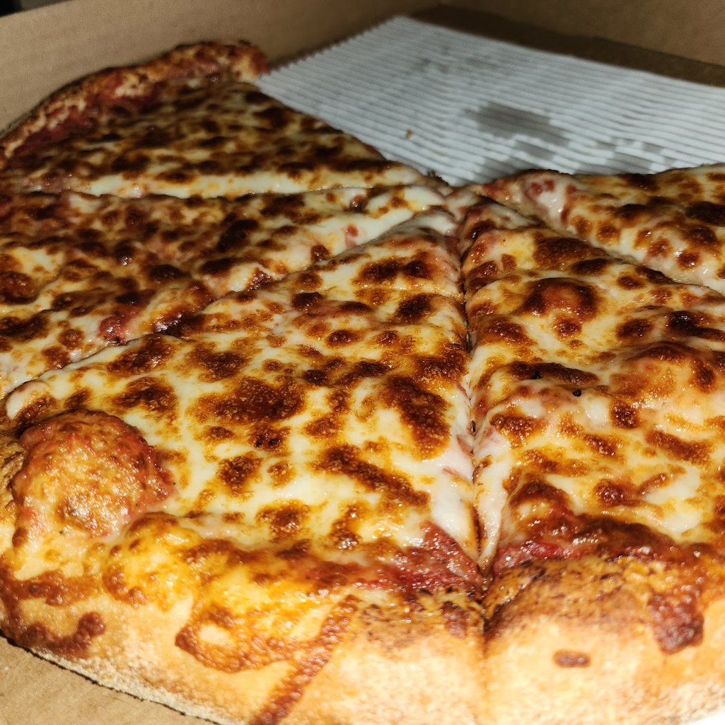 Rayo's Pizza 3