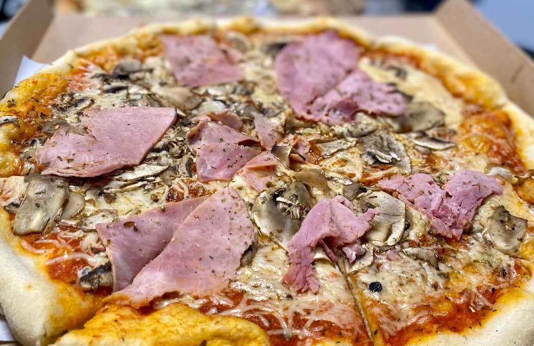 Pizza Capri 1