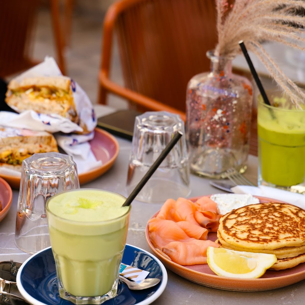 Zephyr café 3