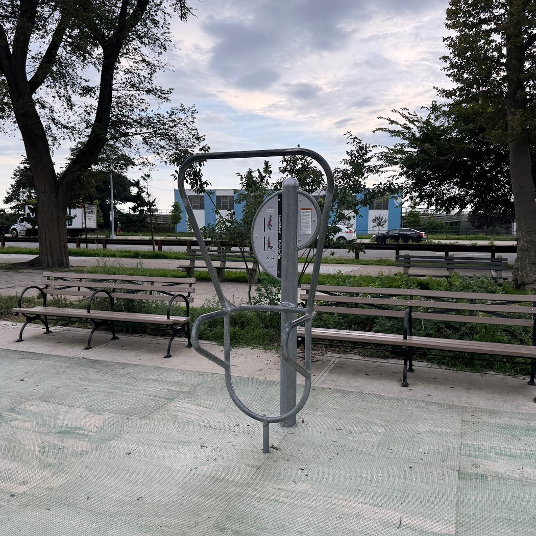 Outdoor Gym 3
