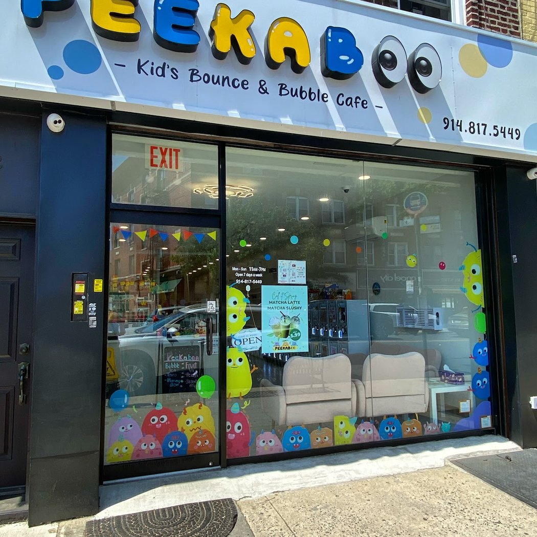 PeeKaBoo - Kid's Bounce & Bubble Café - 2