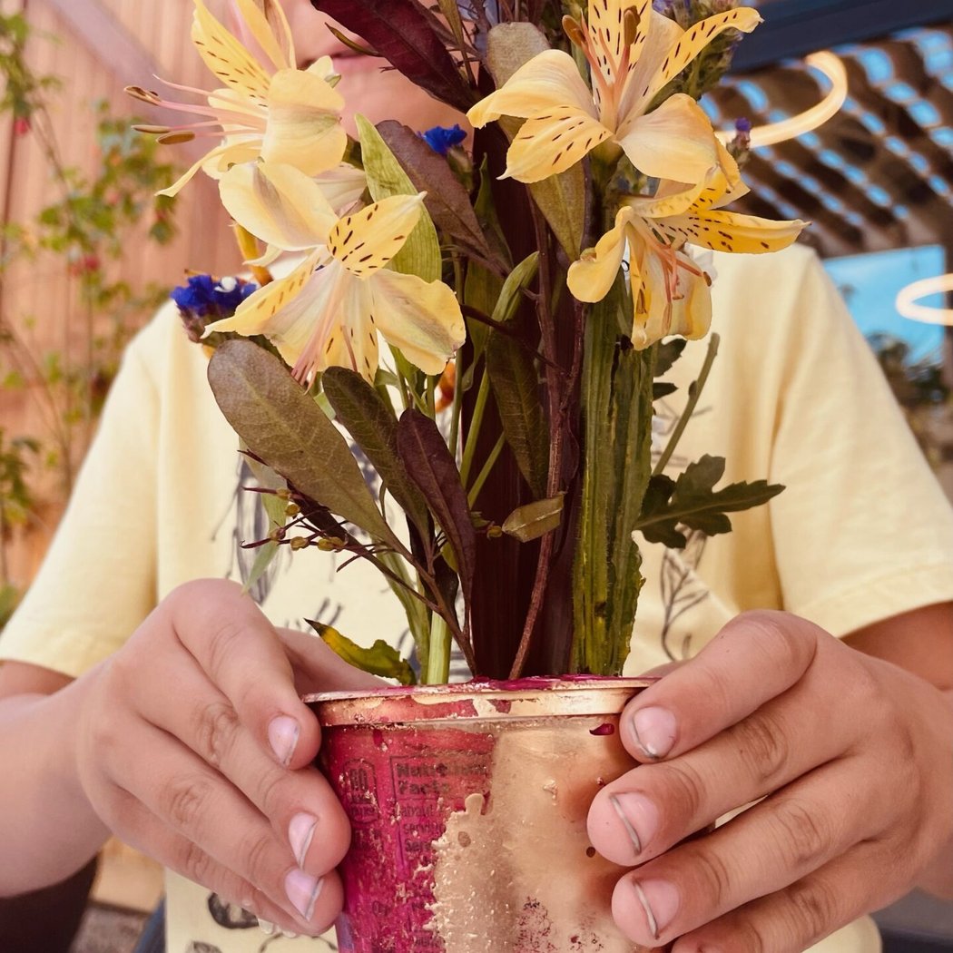 Introduction to Ikebana for Children 1